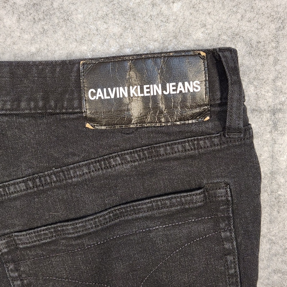 Calvin Klein Jeans Mens 38x27 Black Regular Tappered